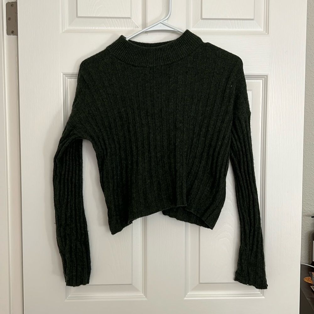 Madewell Cropped Olive Green Sweater